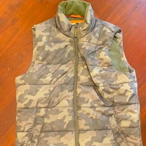 Amazon made camo winter vest